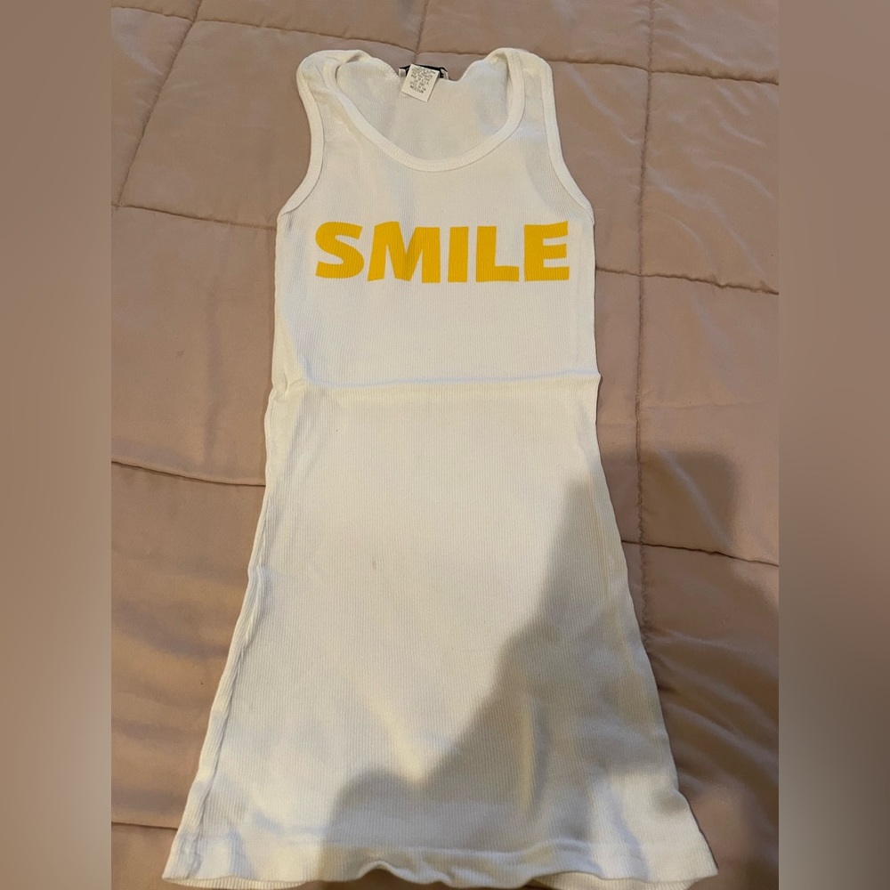 So Nikki smile tank